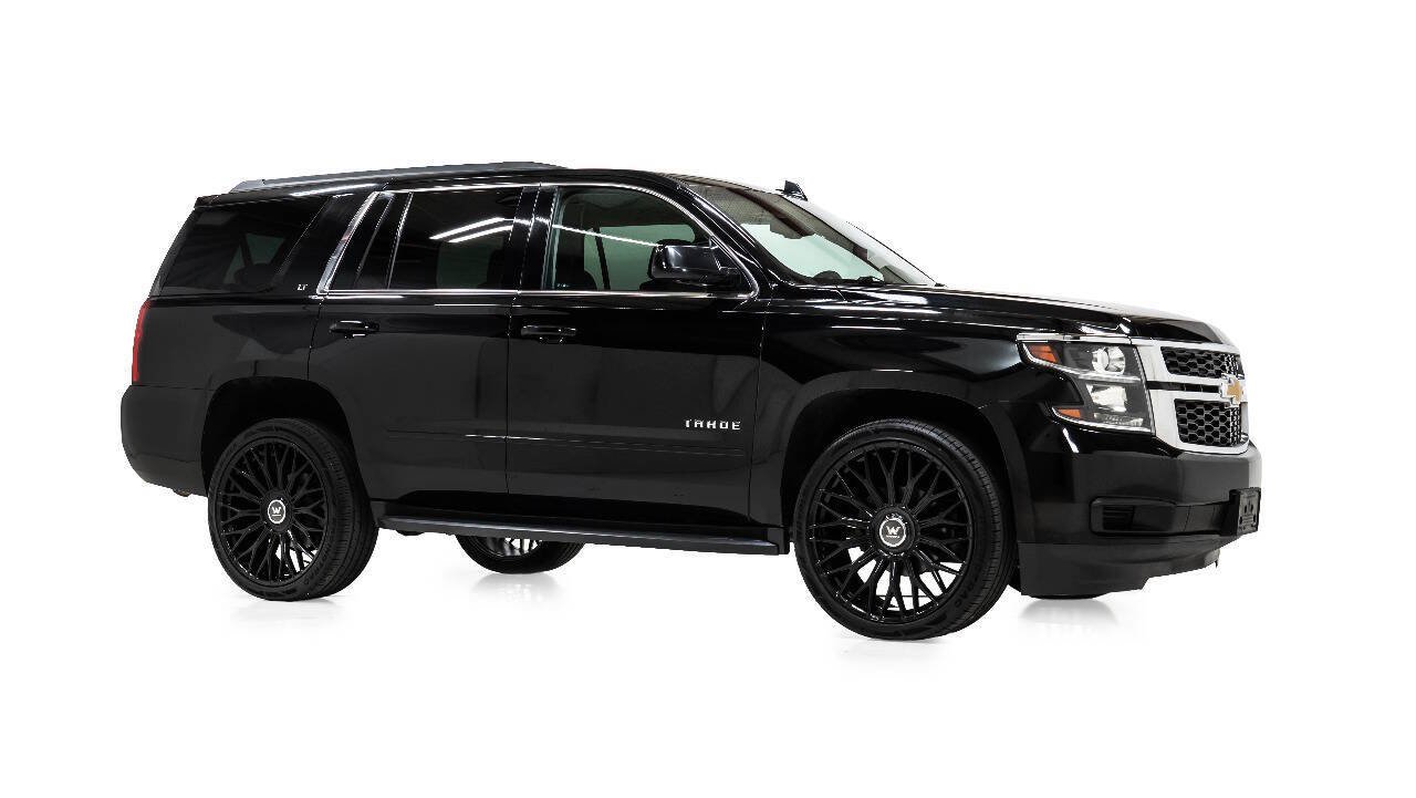 Used 2018 Chevrolet Tahoe LT RWD image 1