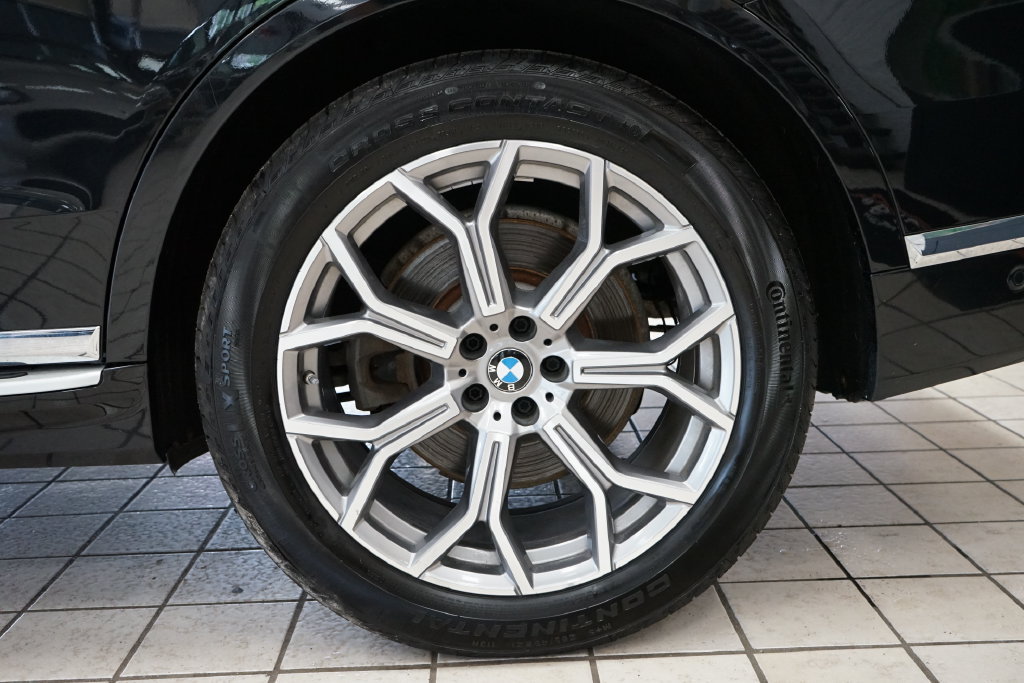 Used 2020 BMW X7 xDrive40i w/ Premium Package AWD/4WD image 65