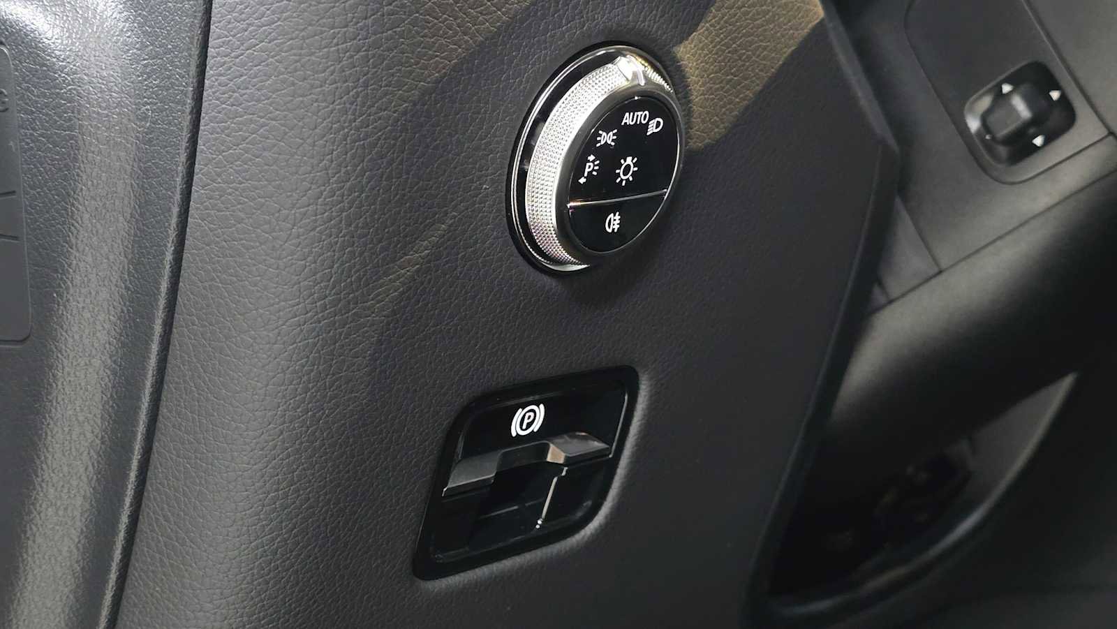 Certified 2026 Mercedes-Benz GLC 43 AMG 4MATIC image 25