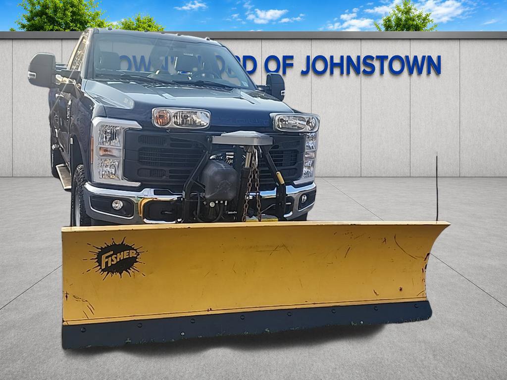 Used 2023 Ford F250 XL w/ Snow Plow Prep Package AWD/4WD image 4