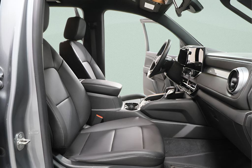 Used 2023 Chevrolet Colorado LT w/ LT Convenience Package III image 29