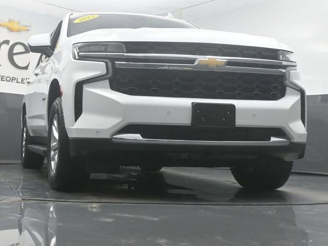 Used 2023 Chevrolet Tahoe LS AWD/4WD image 3