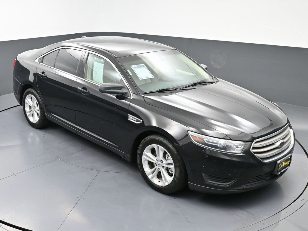 Used 2016 Ford Taurus SE image 37