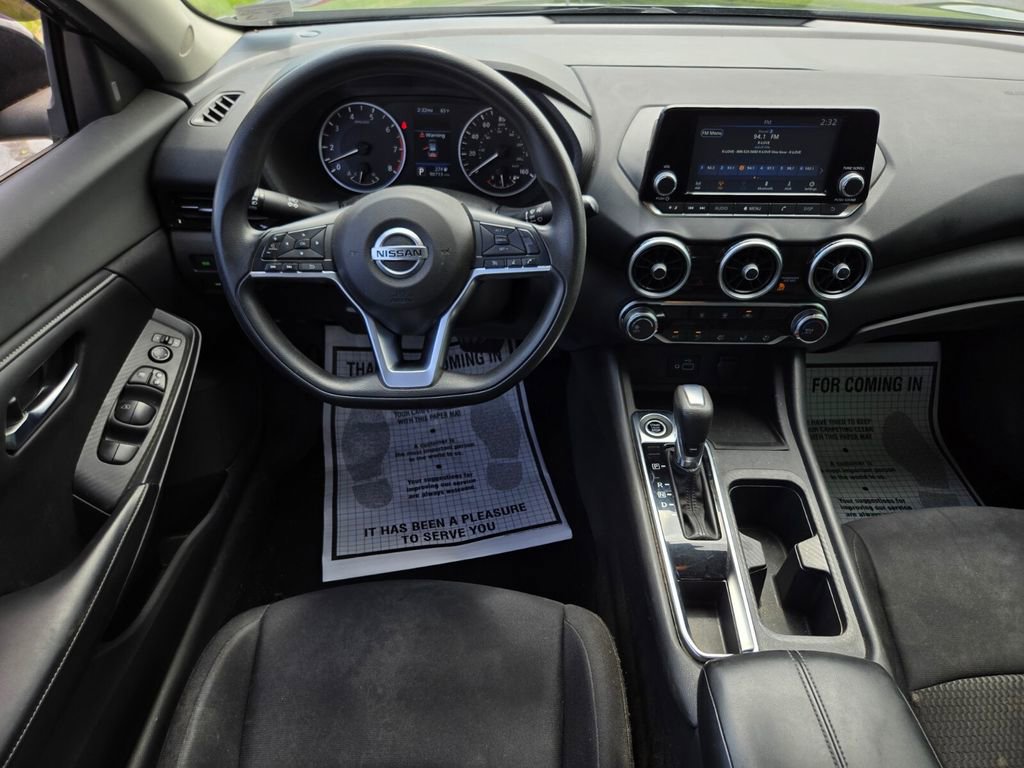 Used 2020 Nissan Sentra S w/ Lighting Package image 9