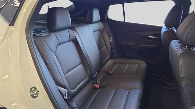 Used 2025 Buick Envista Sport Touring w/ Convenience I Package image 13