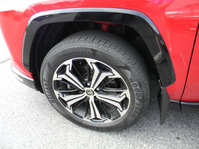 Used 2022 Toyota RAV4 XSE w/ Premium Package AWD/4WD image 11