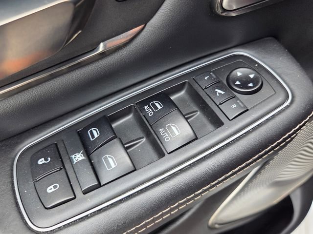 Used 2019 RAM 1500 Limited image 34