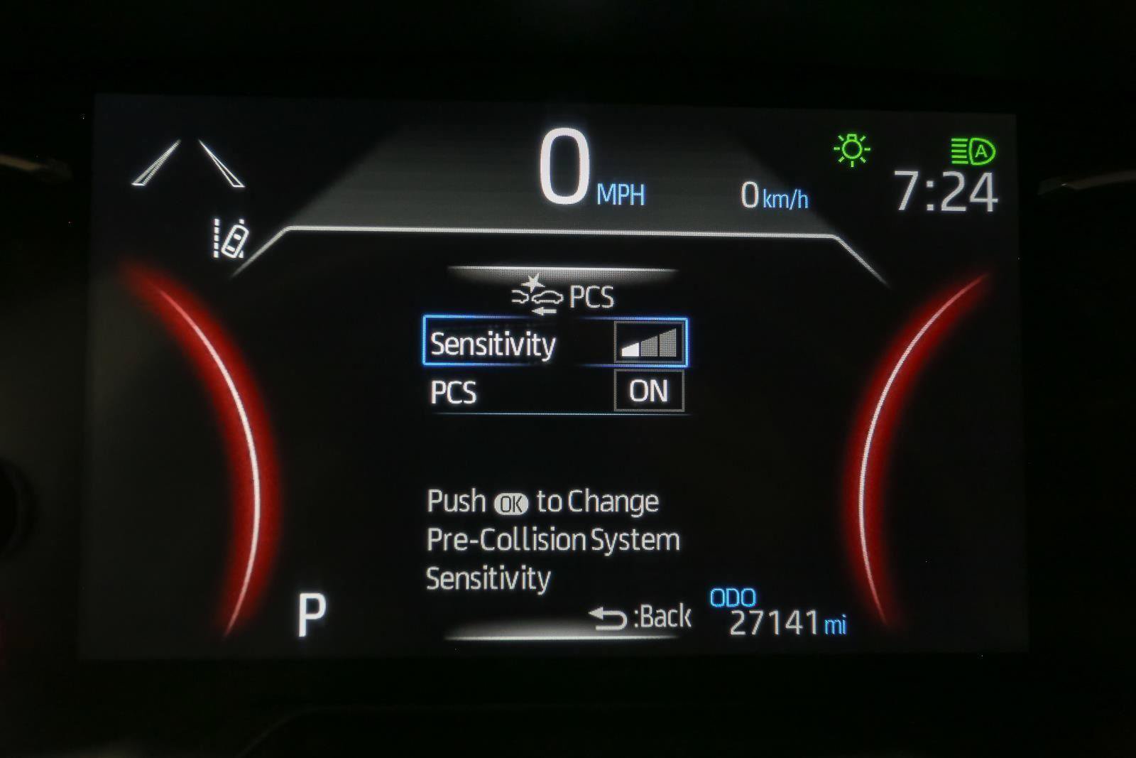 Certified 2025 Toyota RAV4 XLE AWD/4WD image 38