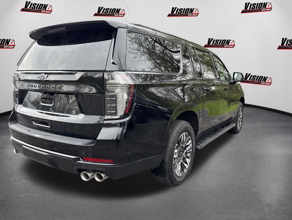 Used 2025 Chevrolet Suburban Z71 w/ Z71 Off-Road Package AWD/4WD image 5