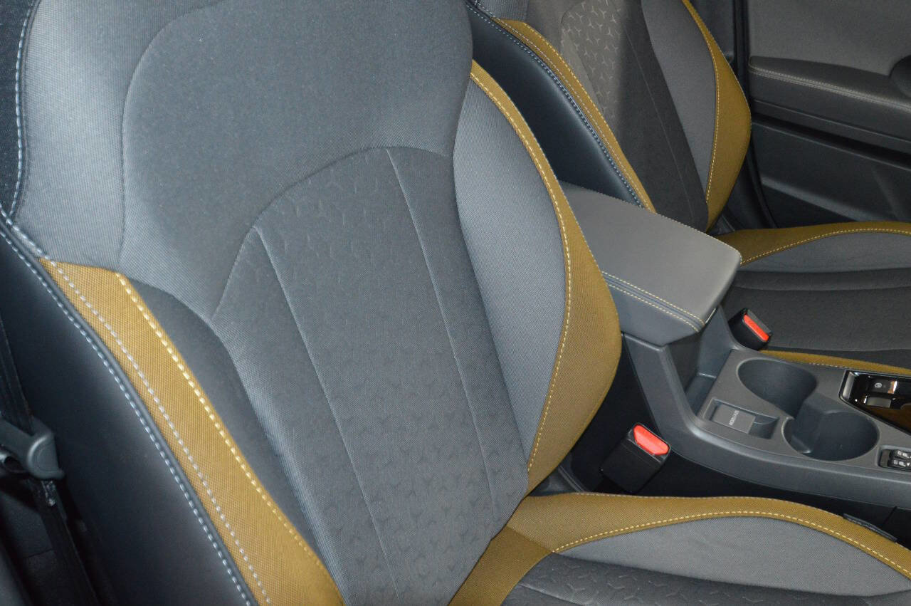 Used 2025 Subaru Crosstrek 2.5i Sport w/ Crosstrek Mirror Package image 9