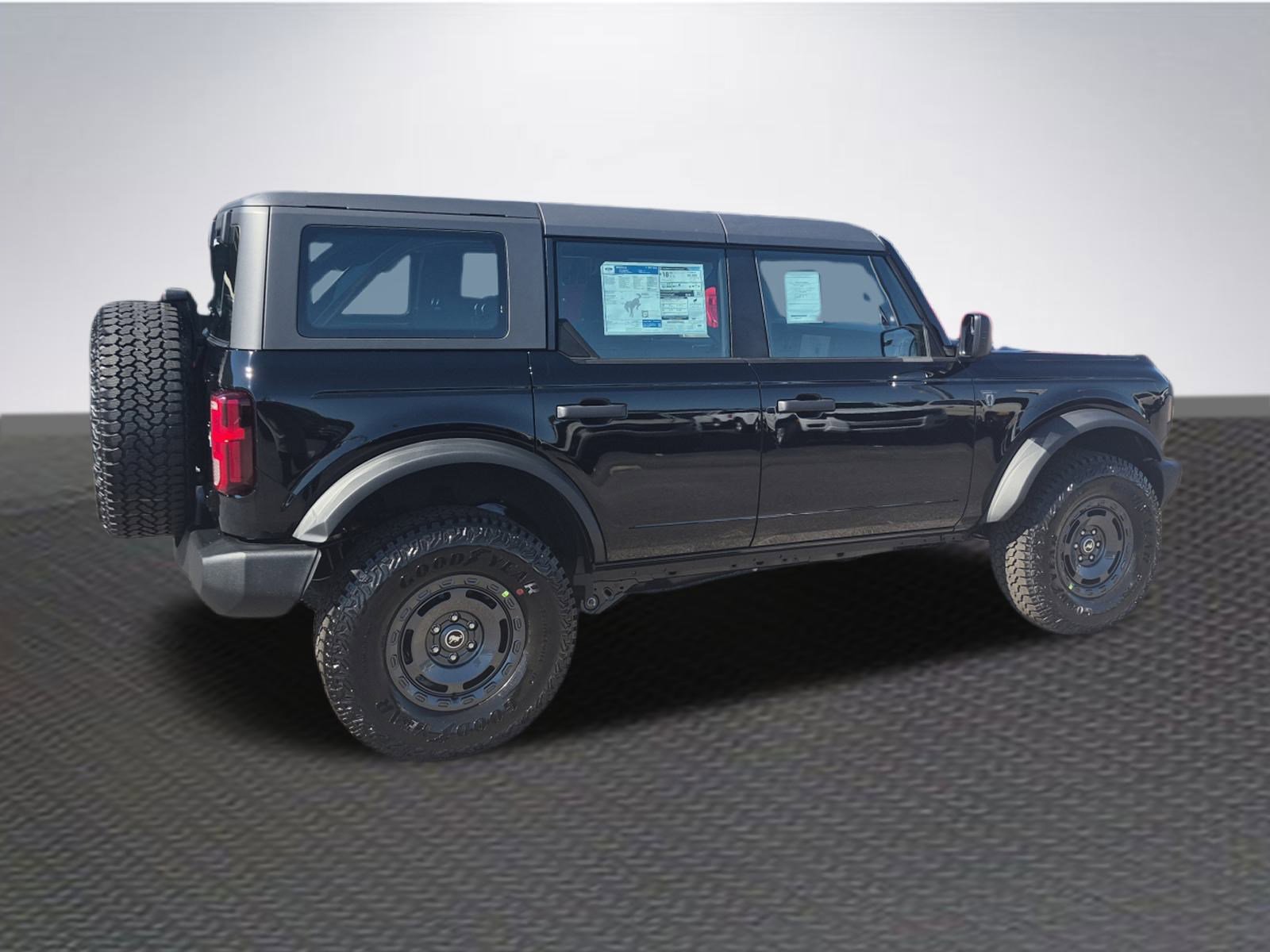 New 2025 Ford Bronco 4-Door w/ Sasquatch Package image 4