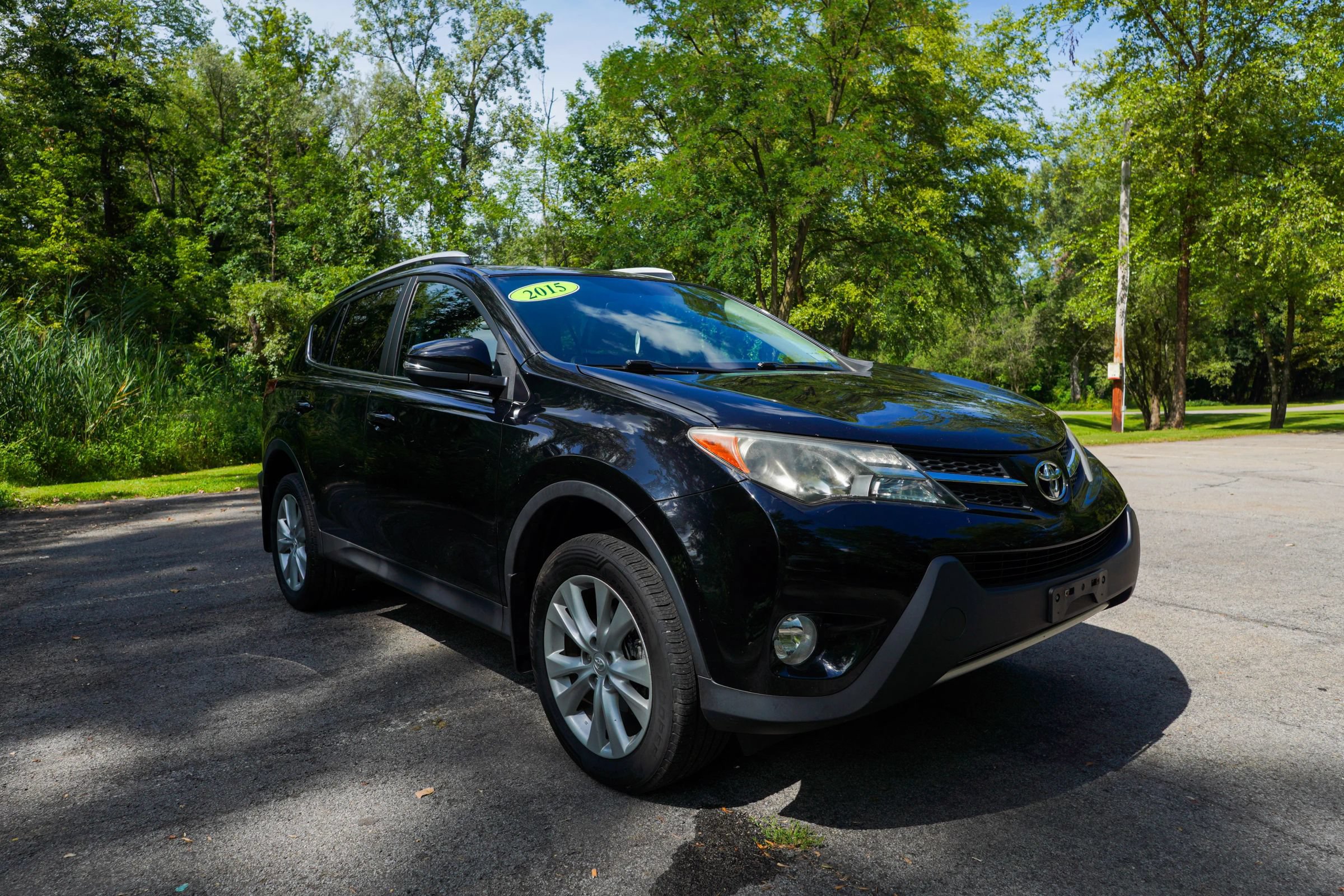 Used 2015 Toyota RAV4 Limited AWD/4WD image 8