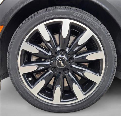 Certified 2024 MINI Cooper S image 22