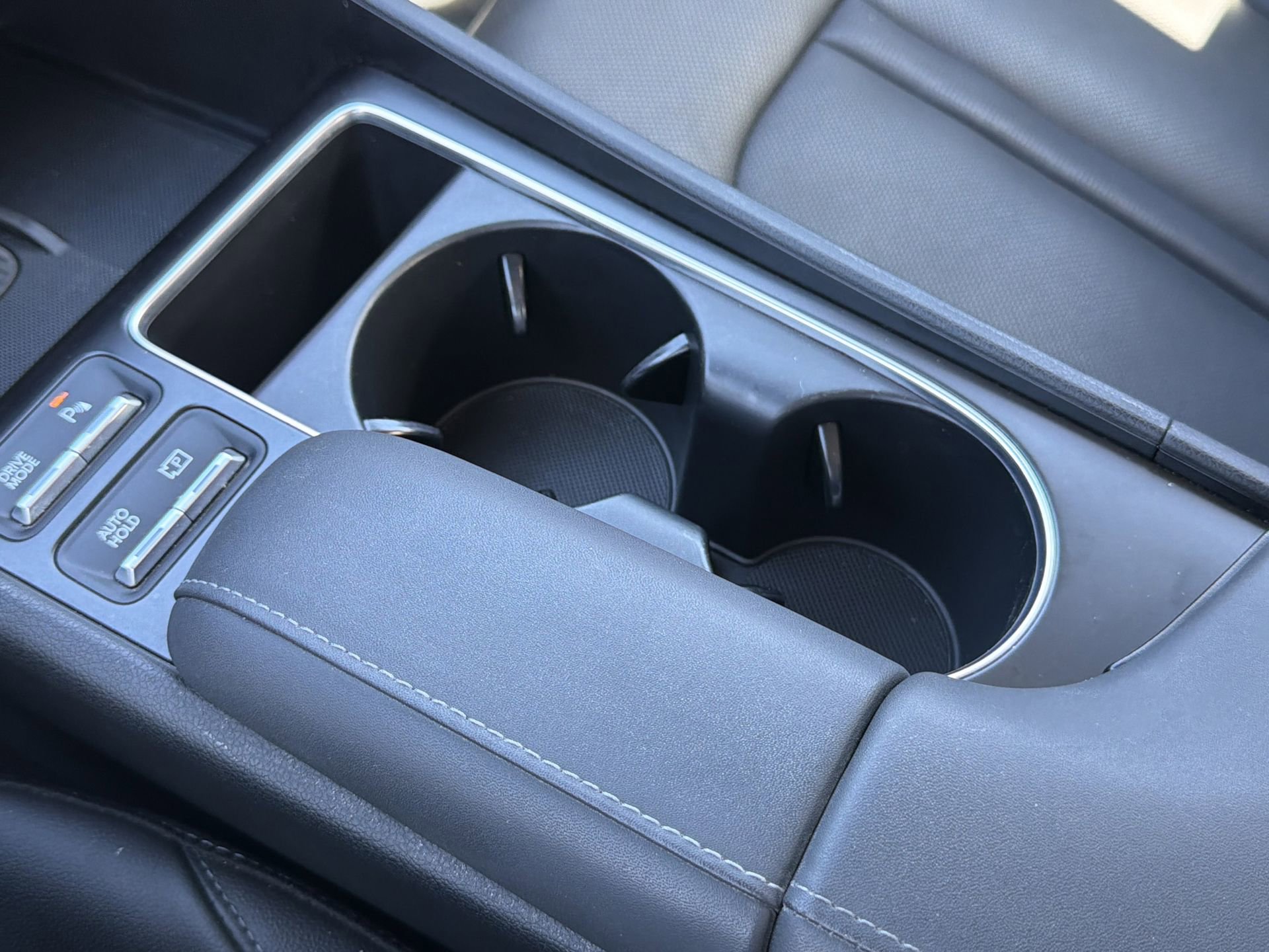 Used 2024 Hyundai Sonata Limited image 34