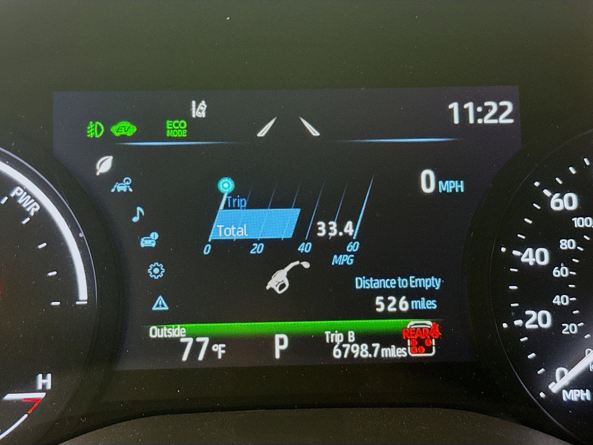 Used 2025 Toyota Sienna XLE FWD image 13