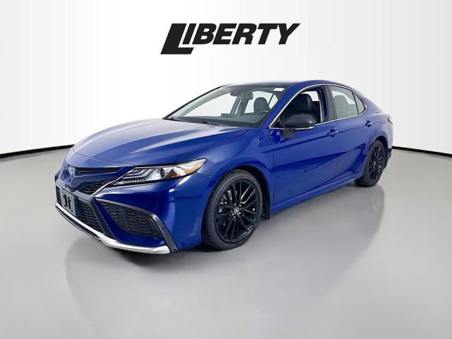 Used 2023 Toyota Camry XSE w/ Cold Weather Package image 3