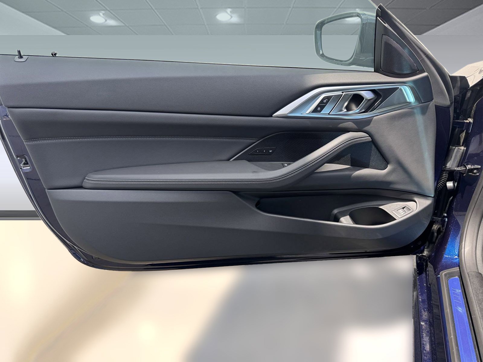 Used 2026 BMW 430i Coupe w/ M Sport Package image 16