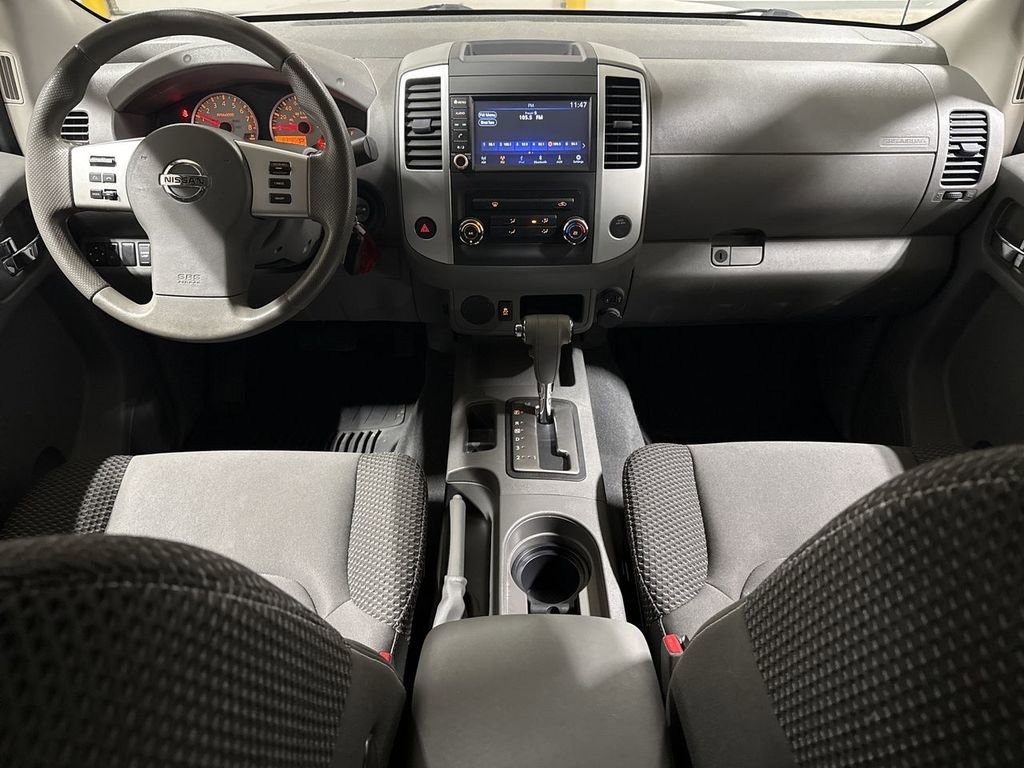 Used 2019 Nissan Frontier Desert Runner image 10