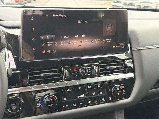 New 2026 Nissan Pathfinder Platinum AWD/4WD image 33