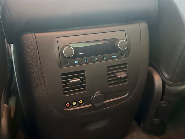 Used 2013 Chevrolet Avalanche LT w/ Suspension Package, Off-Road image 25