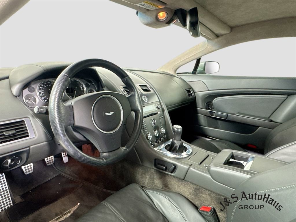 Used 2008 Aston Martin V8 Vantage Coupe RWD image 26