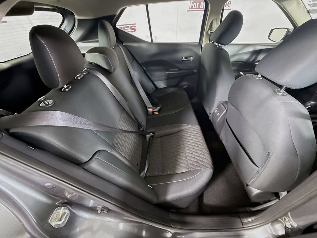 Certified 2021 Nissan Kicks SV FWD image 27