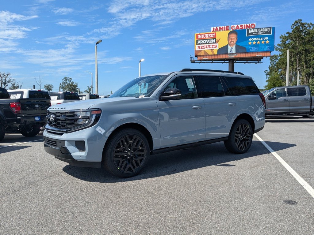 New 2027 Ford Expedition Platinum w/ Stealth Performance Package AWD/4WD image 8