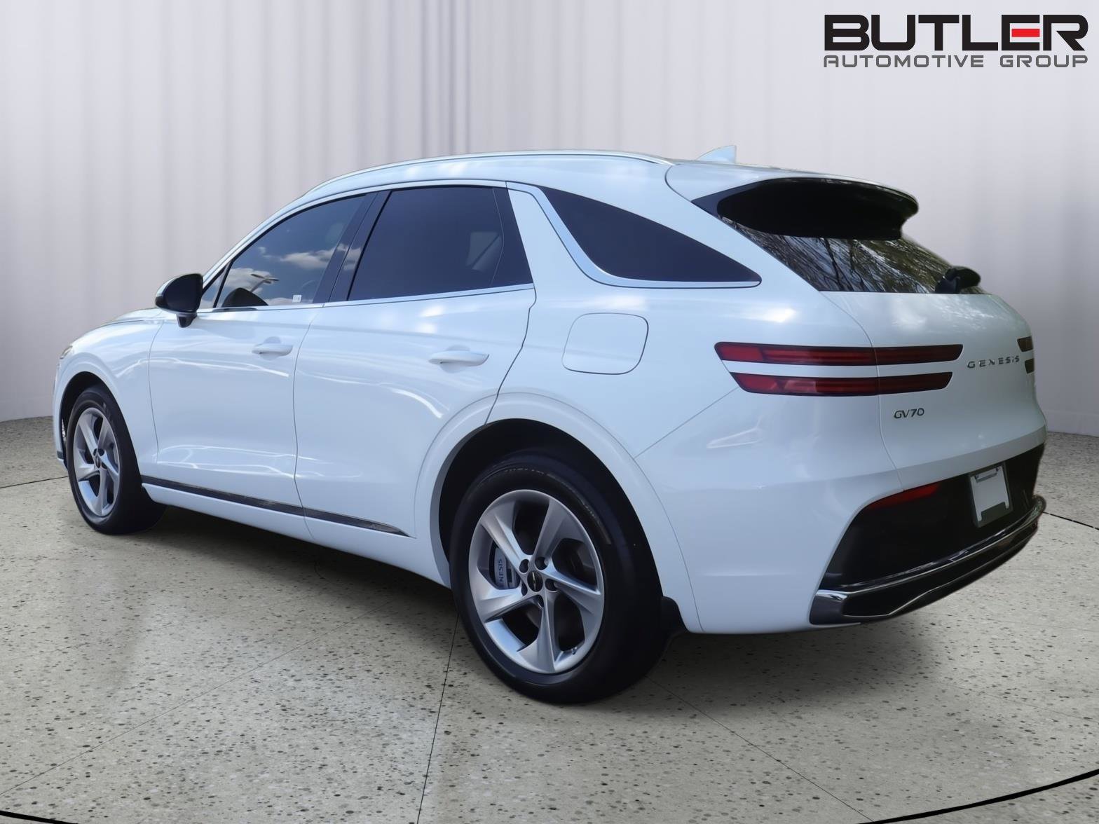 Used 2026 Genesis GV70 2.5T image 5