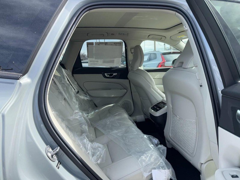 New 2026 Volvo XC60 B5 Ultra w/ Protection Package Premier image 5