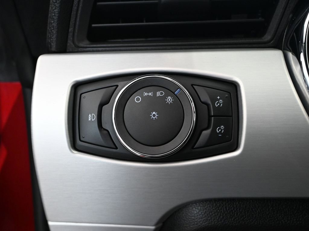 Used 2015 Ford Mustang Premium RWD image 30