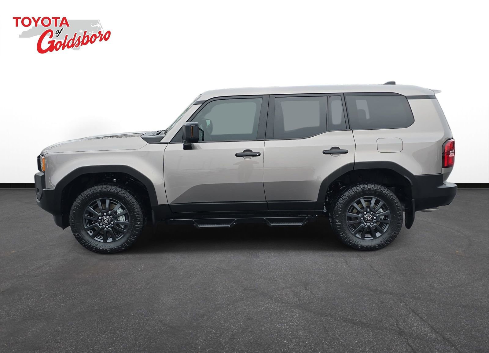 Used 2024 Toyota Land Cruiser 1958 image 8