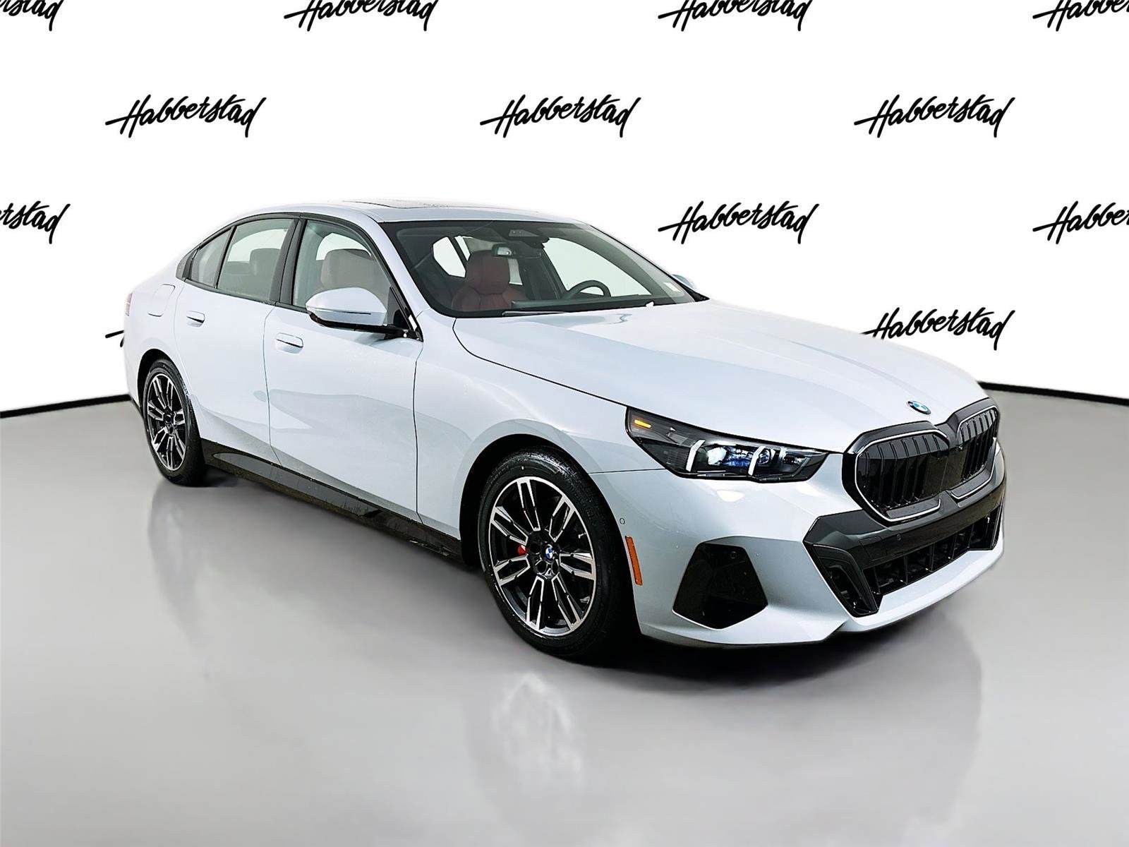 New 2026 BMW 530i xDrive w/ M Sport Package image 3