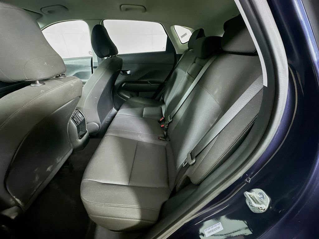 Used 2025 Hyundai Kona SEL FWD image 14