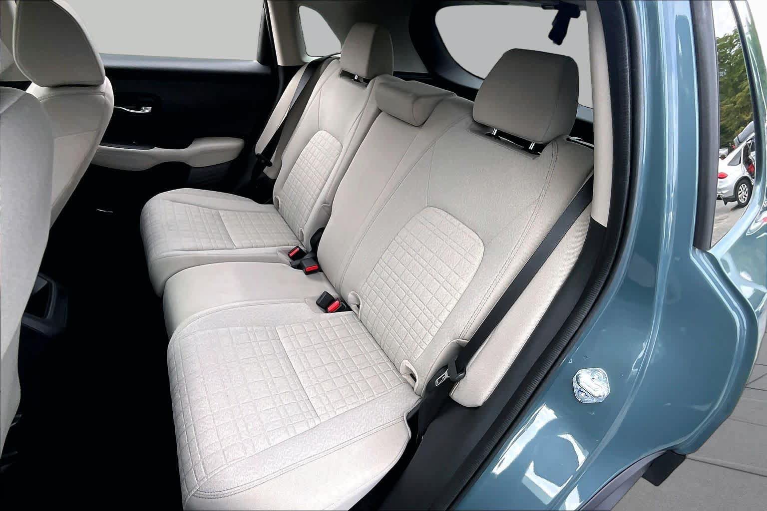 Used 2026 Honda HR-V LX image 19