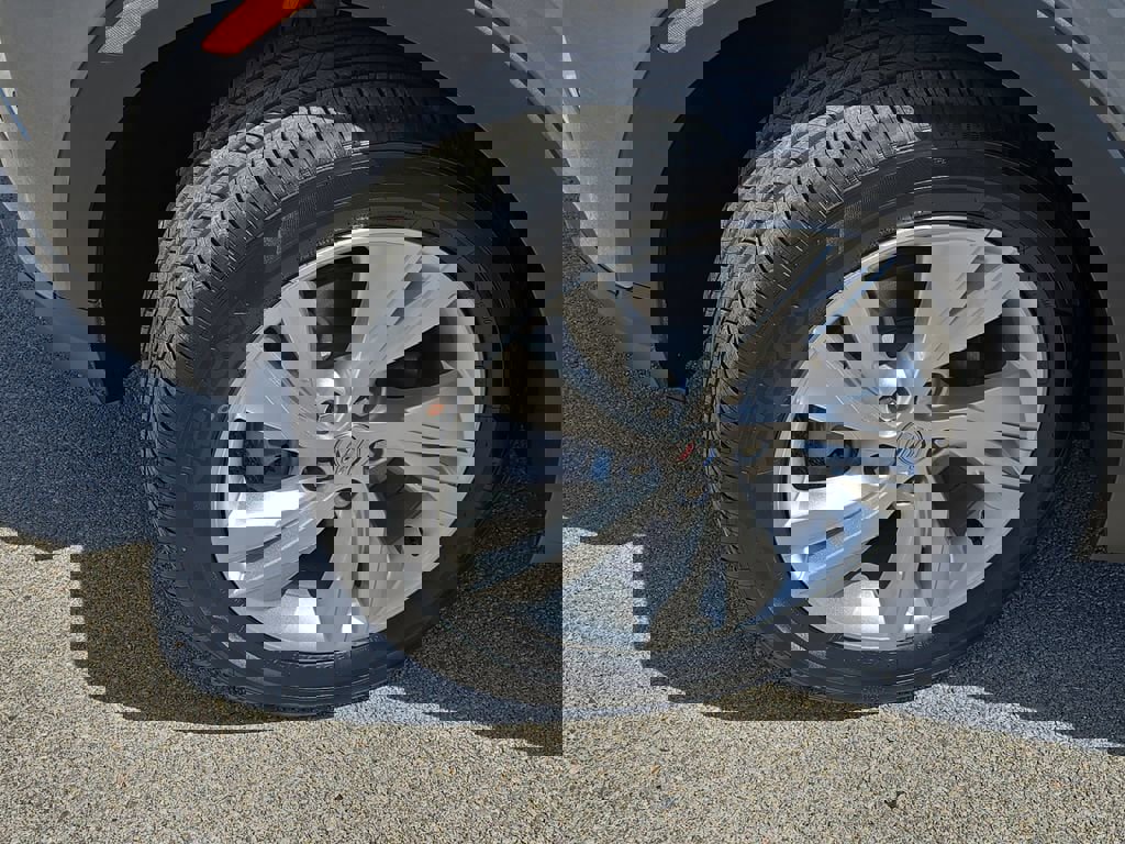 New 2026 Buick Encore GX Preferred w/ Comfort Package FWD image 30