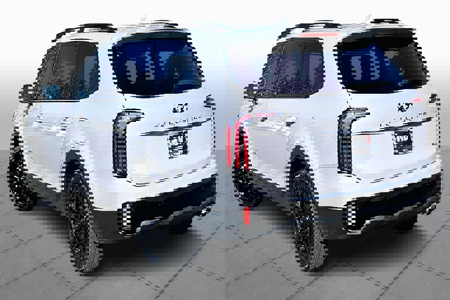 Used 2025 Kia Telluride EX X-Line image 12