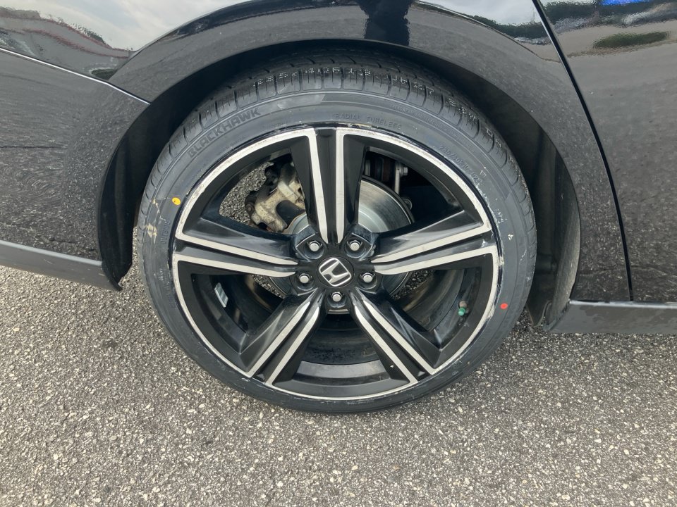 Used 2023 Honda Accord Sport image 27