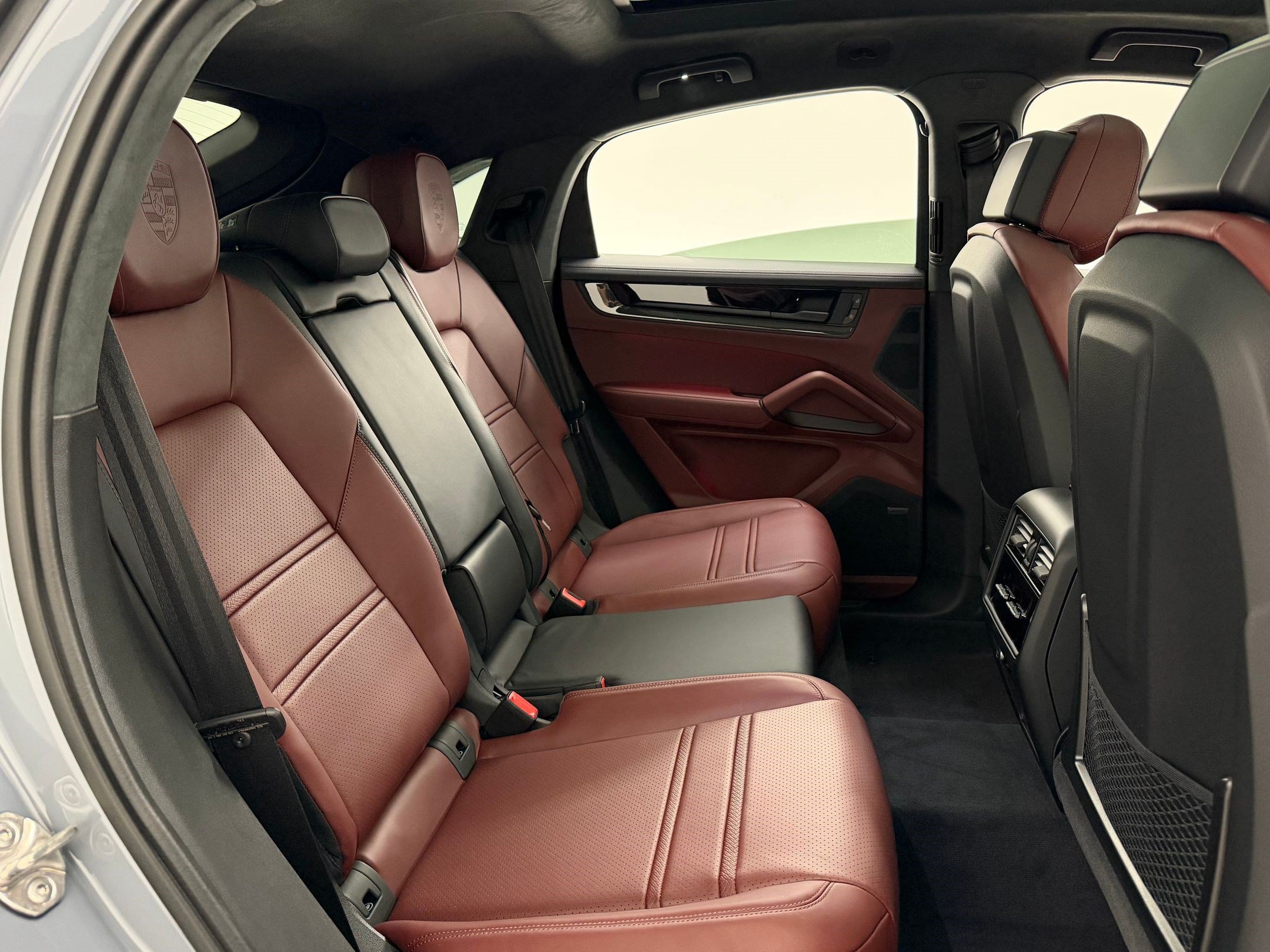 New 2026 Porsche Cayenne GTS AWD/4WD image 27