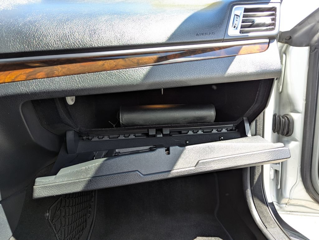 Used 2014 Mercedes-Benz E 350 Cabriolet image 39