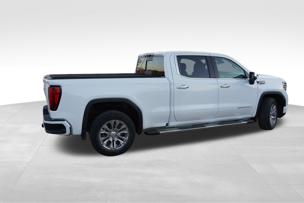 Used 2024 GMC Sierra 1500 Denali AWD/4WD image 4
