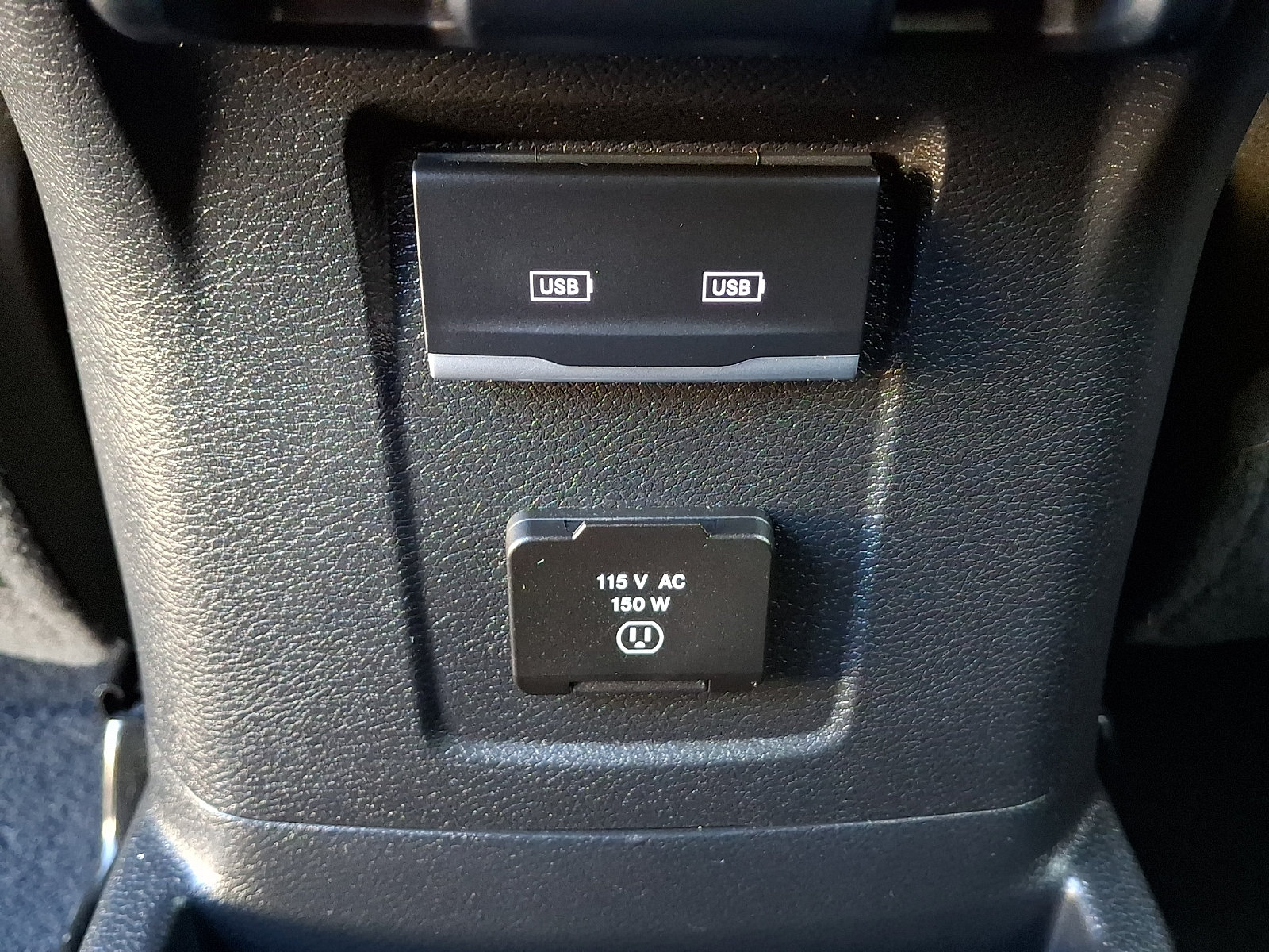 Certified 2022 Jeep Wrangler Unlimited Sahara AWD/4WD image 11