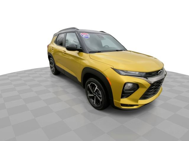 Used 2023 Chevrolet TrailBlazer RS w/ Sun and Liftgate Package AWD/4WD image 4