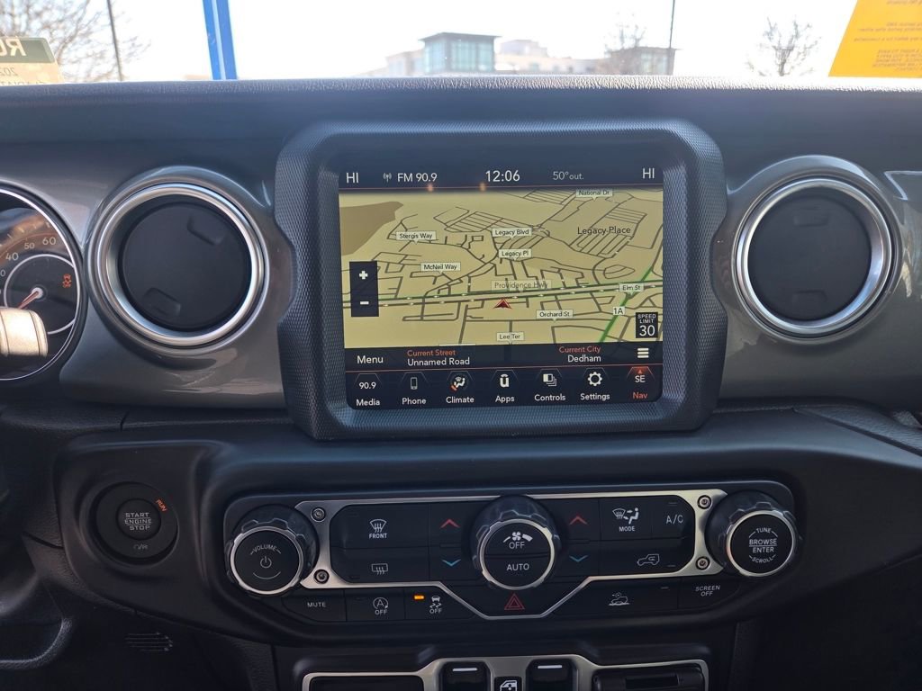 Used 2023 Jeep Gladiator Overland image 15