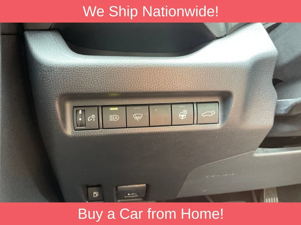Used 2021 Toyota RAV4 XLE w/ Convenience Package AWD/4WD image 30
