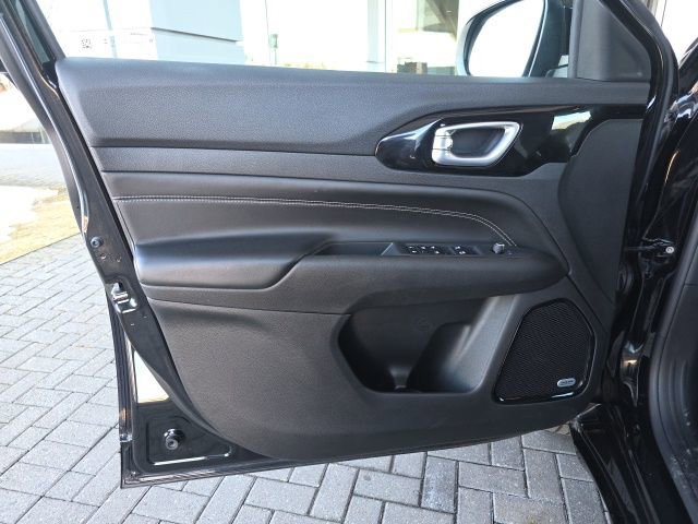 Used 2022 Jeep Compass High Altitude image 19