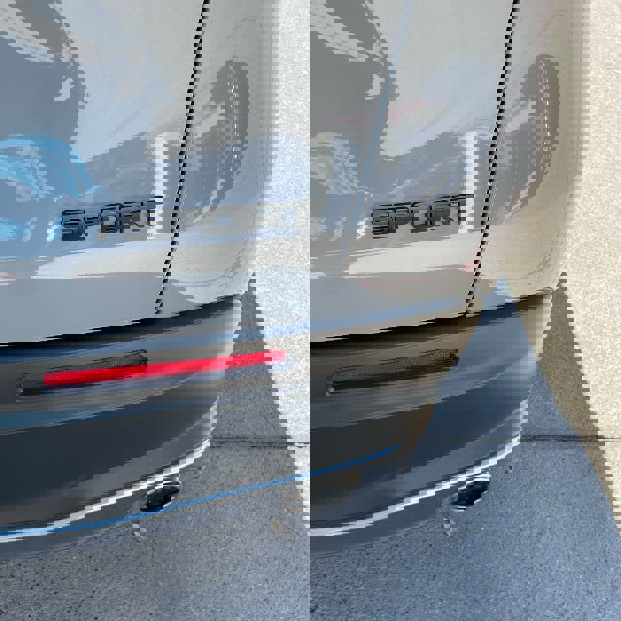 Used 2025 Honda HR-V Sport image 6