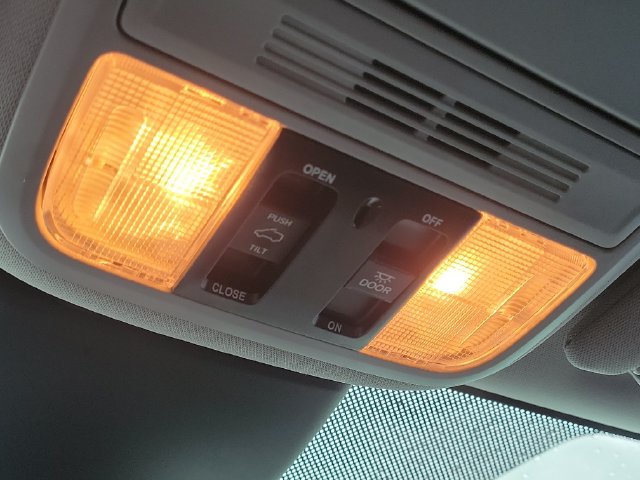 Used 2023 Honda Odyssey EX-L image 25