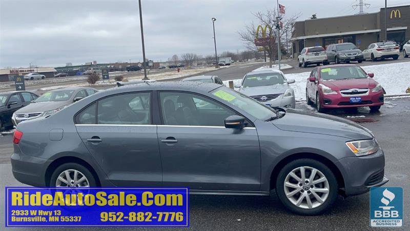 Used 2013 Volkswagen Jetta SE image 4