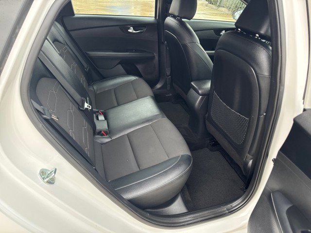 Used 2023 Kia Forte GT-Line w/ GT-Line Premium Package image 16