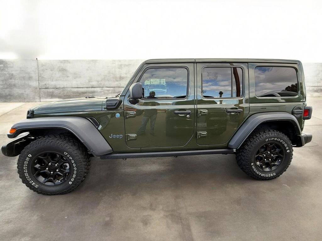 Used 2023 Jeep Wrangler Unlimited w/ 8.4" Radio Group AWD/4WD image 17